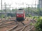 180 017-6 mit Leerzug im Gleisdreieck Dresden-Altstadt.25.05.07