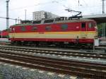 372 006-7 auf dem Abstellgleis am Dresdner Hauptbahnhof (02.06.07)