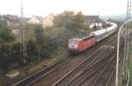 181 203 mit einem IR von Trier nach Norddeich Mole fhrt am 3.10.2002 in den Hbf Wittlich ein.Rechts zweigt das Restgleis der ehemaligen Strecke nach Daun ab.