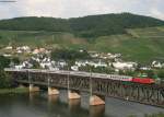 181 214-8 mit dem IC 432 nach Luxemburg auf der Moselbrcke in Bullay 30.7.08