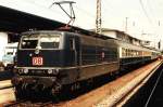 181 203-1 mit E 3963 Koblenz-Saarbrcken auf Trier Hauptbahnhof am 04-08-1994.