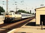 181 213-0 mit IR 2432 Bremerhaven-Luxembourg auf Trier Hauptbahnhof am 04-08-1994.