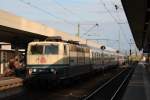 181 211 hing am IC 2057(Saarbrcken Hbf-Frankfurt/Main Hbf) als Wagenlok.Aufgenommen am 30.07.10 in Mannheim Hbf.