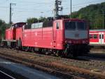 BR 181  Saar  am 18.07.2004 im Bahnhof Plochingen, abgebgelt und an die 294 angehngt.