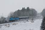 Centralbahn 1042 520-8 zieht am 12.01.13 den Lessing Express durch Aling.