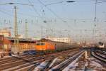 Am 15.03.2013 zog 1142 635 den DPF 1899 von Bremerhaven nach Landshut und konnte bei der Einfahrt in Bremen fotografiert werden.