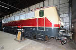 Anfang September 2021 war im Eisenbahnmuseum Koblenz die Elektrolokomotive 182 001-8 zu sehen.