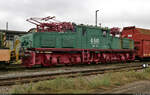 Tagebau-Lok vom Typ LEW EL 2, mit der Nummer 4-541, ist ausgestellt beim Lokschuppen Aschersleben und wurde während des 32.