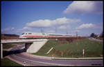 ICE 401505 ist hier bei Vehrte am 23.3.1991 um 10.11 Uhr auf dem Weg nach Osnabrück.
