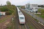 DB Fernverkehr ICE1 (401 xxx) am 13.04.19 in Frankfurt am Main Oberrad von einer Brücke aus fotografiert