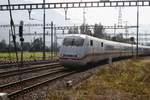 Der ICE 72 von Chur nach Hamburg Altona, hier vom Triebzug 401 578  Bremerhaven  (NVR 93 80 5401 578-0 D-DB) verkörpert, fährt soeben in Sargans ein.