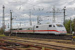 ICE 401 002-1 fährt beim badischen Bahnhof ein. Die Aufnahme stammt vom 29.04.2020.