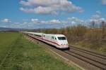 DB Fernverkehr ICE 1 (401 511-1) am 03.04.21 in Nieder Mörlen als Umleiter auf der Main Weser Bahn 