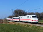 401 056 als ICE 1103 Norddeich=Mole - Stuttgart bei Salzbergen, 05.03.2022