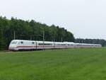 401 002 (JEVER) als ICE 1103 Norddeich=Mole - Stuttgart bei Mesum, 05.06.2022