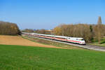 401 572 DB Fernverkehr  Aschaffenburg  als ICE 787 (Hamburg-Altona - München Hbf) bei Uffenheim, 31.03.2021