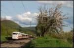 Ein ICE-1 ist auf dem Weg nach Berlin-Ostbahnhof.