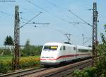 401 581-4 als ICE 375 (Berlin Ostbahnhof-Interlaken Ost) bei Denzlingen 7.8.09