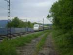 Ein ICE 1 hie rauf der Fahrt von Basel  nach Hamburg-Altona.