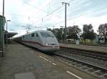 Am 25.08.2012 kam 401 582-2 als ICE ___ durch Mllheim (Baden).