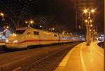 ‎401 060-9  Mlheim an der Ruhr  als ICE1024 in Kln Hbf am Abend des 06.11.2012