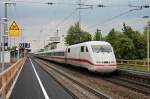 Nachschuss auf 401 084-9  Bruchsal  als dieser durch den Bahnhof von Müllheim (Baden) fuhr.