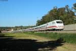 401 066  Gelnhausen  als ICE 597 (Berlin-München) bei Heidelsheim, 02.10.2015.