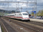 DB - ICE 401 590 bei der durchfahrt im Bahnhof von Liestal am 16.04.2016