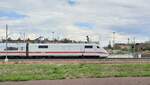 DB 401 577-2 als ICE 707 von Hamburg-Altona nach München Hbf, am 20.05.2021 in Halle (S) Hbf.