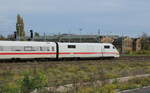 DB 401 568  Crailsheim  als ICE 707 von Hamburg-Altona nach München Hbf, am 24.10.2022 in Halle (S) Hbf.