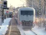 Nachschu auf einen ICE I mit demontierter Verkleidung der heute am 04.01.2010 von 110 210-2 durch Aachen West geschleppt wurde.