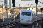 BERLIN, 13.10.2010, ein ICE nach Berlin Ostbahnhof bei der Ausfahrt aus dem Bahnhof Spandau