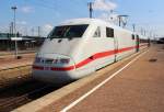 Bild 074:
Am 02.05.2015 war ICE-Tz 0152  Hanau  als ICE 1028 von Nürnberg nach Hamburg unterwegs. Hier zu sehen ist der  nicht zählende Kopf  401 552-5 beim Halt in Dortmund Hbf