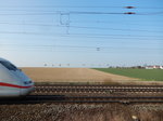  Feld, Baum, ICE  - Experiment bei Timmerlah, an der Strecke Braunschweig-Hildesheim/ Hannover.