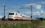 ICE 848/858 Berlin-Ostbahnhof - Dsseldorf Hbf/Kln Hbf ist am 4.09.10 bei Berenbusch Richtung Minden (Westf.) unterwegs.