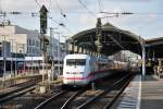 Hbf Bonn mit ICE 402 040-0 und BR 644 (links im Bild) - 27.01.2012