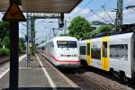 402 033-5 ICE  Ulm  von Berlin-Ostbf bei der Einfahrt in den Hbf Bonn - 02.06.2012