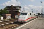 Hier 402 037-6  Neustrelitz  als ICE940 von Berlin Ostbahnhof nach Kln/Bonn Flughafen mit 402 040-0  Bochum  als ICE950 von Berlin Ostbahnhof nach Kln Hbf., bei der Durchfahrt am 28.6.2013 durch