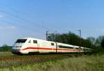 402 024 als ICE 588 (Mnchen Hbf–Hamburg-Altona) am 28.03.2007 zwischen Bad Bevensen und Bienenbttel