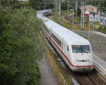 808 022-8  Eberswalde  als ICE 1049 von Köln Hbf nach Ostseebad Binz bei der durchfahrt im Haltepunkt Rostock-Kassebohm.30.06.2018