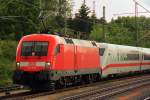 182 506-6 und 808 035-0 in Hochstadt/ Marktzeuln am 13.05.2014.