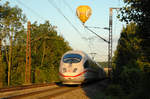 13.07.2017 Streckenabschnitt Uhingen, das letzte Bild des Tages mit Schleichwerbung - wenn ich die Registrierung des Heißluftballons richtig entziffert habe, ist es D-HBWS