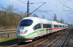 DB Fernverkehr AG mit dem ICE 3  Tz 315  Taufname: Singen (Hohenwiel) am 09.04.22 Durchfahrt Bf.