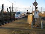 Ein ICE506 von Basel SBB nach Dortmund Hbf.Am 11.01.08 bei der Ausfahrt in Mannheim Hbf.