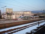 Ein ICE 3 wartet am 25.2.2005 in Heidelberg HBF auf die Abfahrt.