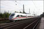 Ein 403er ist als ICE 1121m von Dortmund nach Mnchenm in Richtung Essen unterwegs. (Bochum-Ehrenfeld am 16.05.2010)