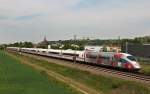 403 017-7  Recklinghausen  und 403 054-0  Frauen Fuball WM 2011  als ICE 208 (Basel SBB-Dortmund Hbf) am 7.