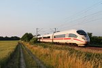 Am Abend des 11.06.2015 fuhr 403 023-5  Schaffhausen  zusammen mit 403 051-6  Herford  als ICE ___ (Dortmund Hbf/Köln Hbf - Basel SBB) zwischen Buggingen und Müllheim (Baden) ihrem Ziel