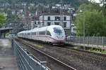 Ein alter Bekannter auf Abwegen, hier in Eberbach ist der ICE 4684/406 584 mit der Zugnummer 715 gen Stuttgart auf der Neckartalbahn zusehen, ursächlich für diese Fahrstrecke ist die BUGA in