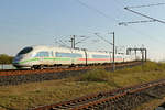 406 052 als ICE710 aus Stuttgart nach Köln am Abzweig rtg Flughafen Köln/Bonn am 07.04.2020